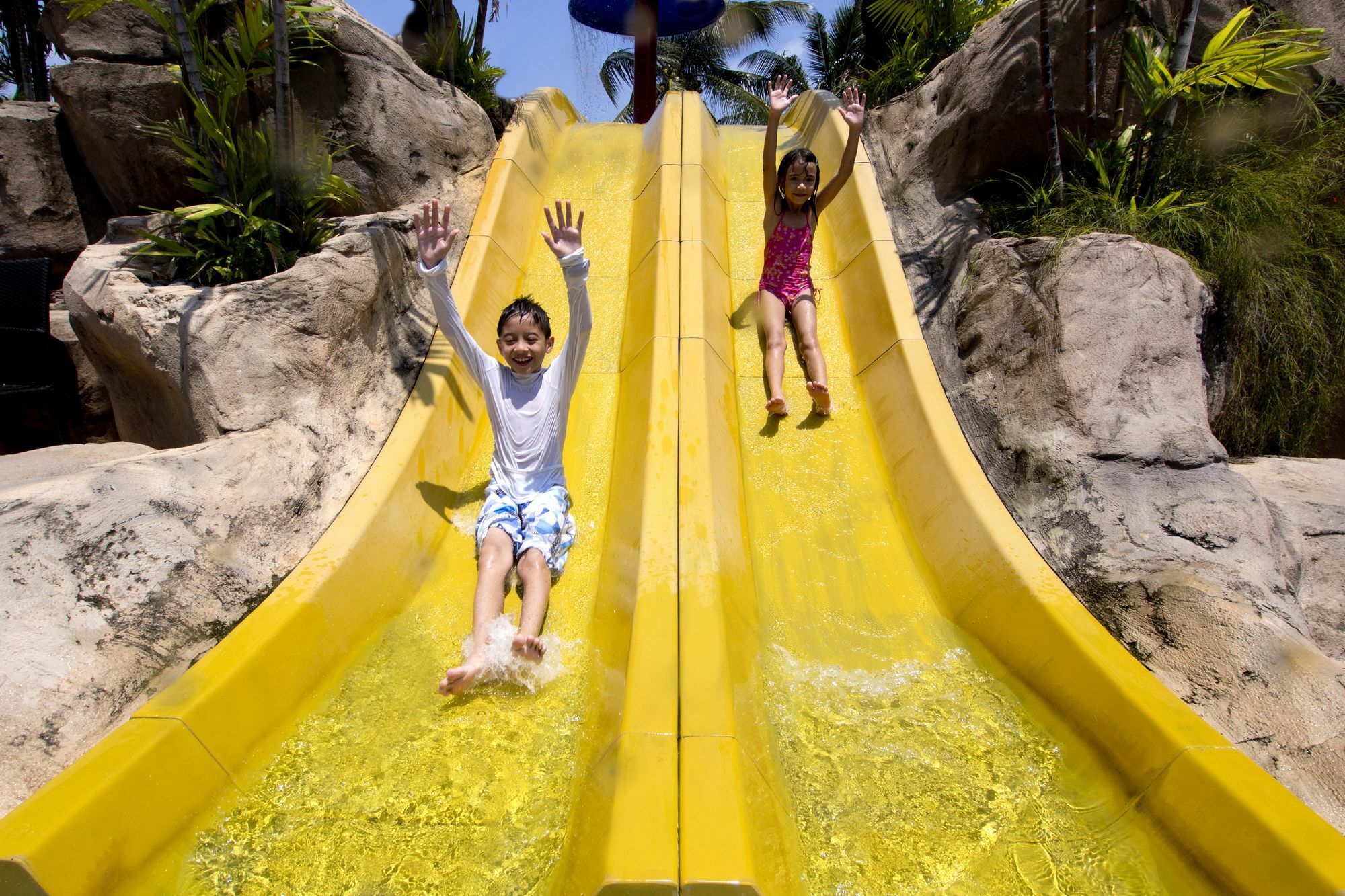 Thistle Port Dickson Resort Bagian luar foto The Yellow Slide